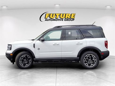 New 2025 Ford Bronco Sport Outer Banks image 6