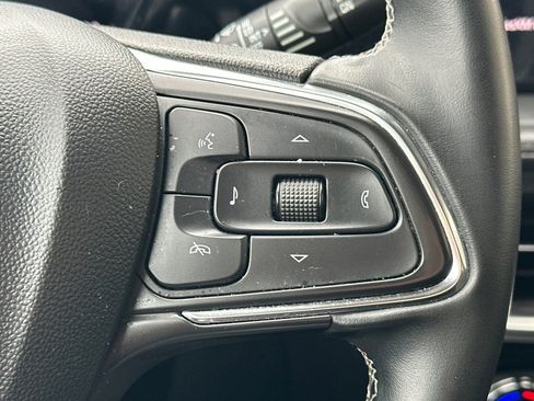 Used 2024 Buick Encore GX Preferred image 32