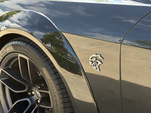 Used 2023 Dodge Challenger SRT Hellcat RWD image 9