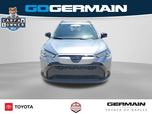 Certified 2025 Toyota Corolla Cross AWD Hybrid image 3