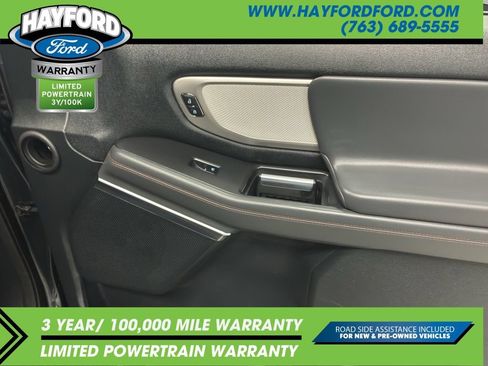 Used 2025 Ford Expedition Active AWD/4WD image 17