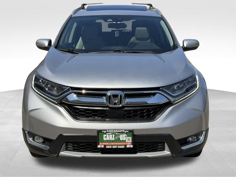 Used 2018 Honda CR-V Touring image 2