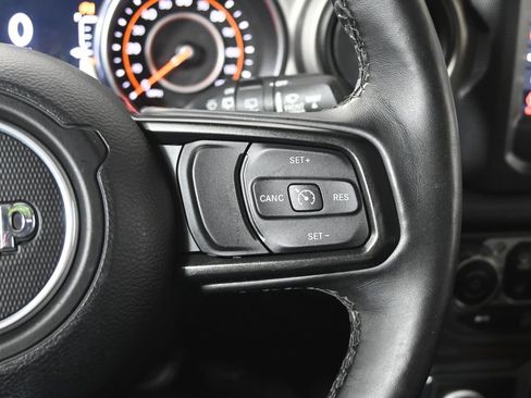Used 2020 Jeep Wrangler Sport AWD/4WD image 35