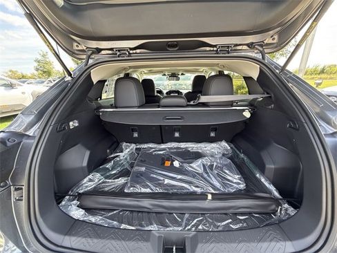 New 2025 Subaru Crosstrek 2.5i Limited w/ Crosstrek Mirror Package image 24