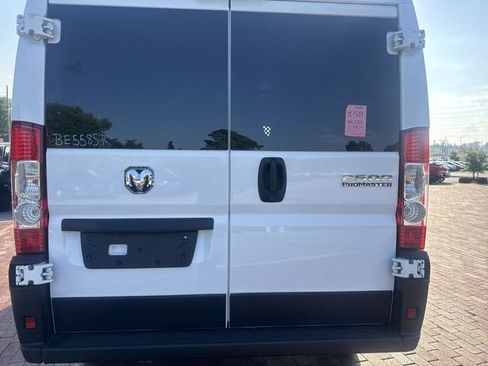 Used 2025 RAM ProMaster 2500 w/ U-Haul Equipment Group FWD image 9