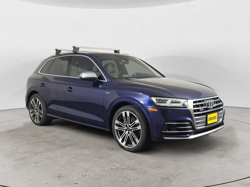 Used 2018 Audi SQ5 Prestige w/ Prestige Package AWD/4WD image 3