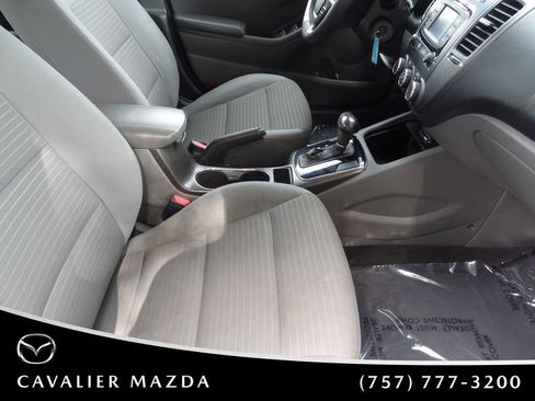 Used 2017 Kia Forte LX w/ LX Popular Package FWD image 15