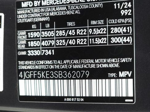Certified 2025 Mercedes-Benz GLS 450 4MATIC image 38