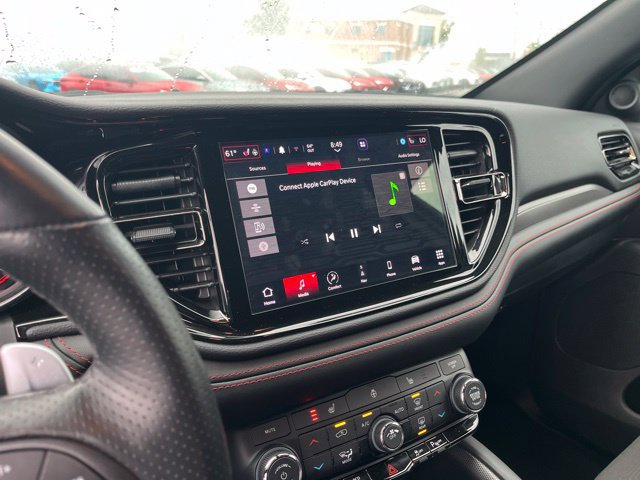 Used 2025 Dodge Durango GT w/ Blacktop Package RWD image 23
