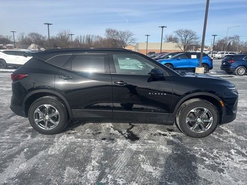 Used 2024 Chevrolet Blazer LT w/ Convenience Package image 5