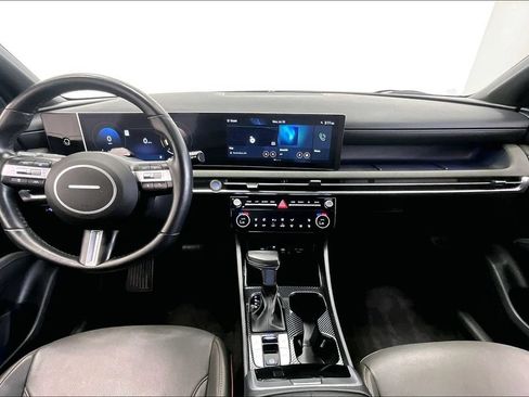 Certified 2025 Hyundai Santa Cruz Limited AWD/4WD image 15