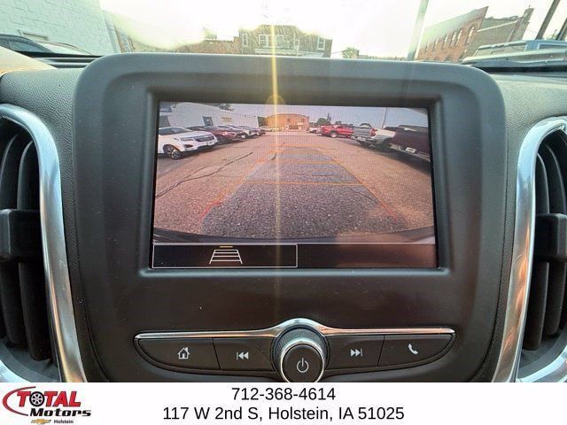 Used 2022 Chevrolet Equinox LS AWD/4WD image 22