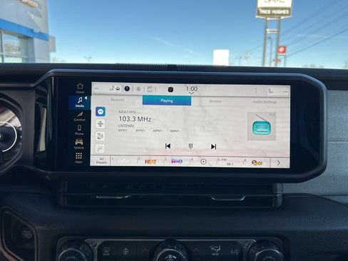 New 2026 Jeep Wrangler Unlimited Sport image 25