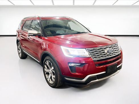 Used 2018 Ford Explorer Platinum AWD/4WD image 3