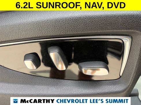 Used 2016 Cadillac Escalade ESV Luxury AWD/4WD image 32