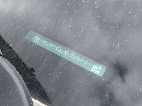 Used 2023 Buick Encore GX Preferred w/ Cold Weather Comfort Package image 15