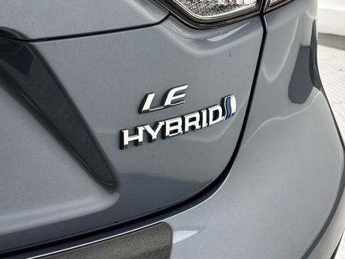Used 2024 Toyota Corolla LE AWD/4WD image 10