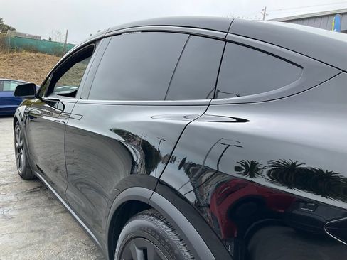 Used 2023 Tesla Model X AWD/4WD image 94