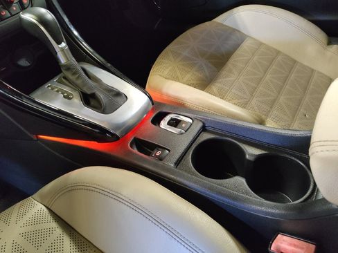 Used 2016 Buick Cascada Premium image 26