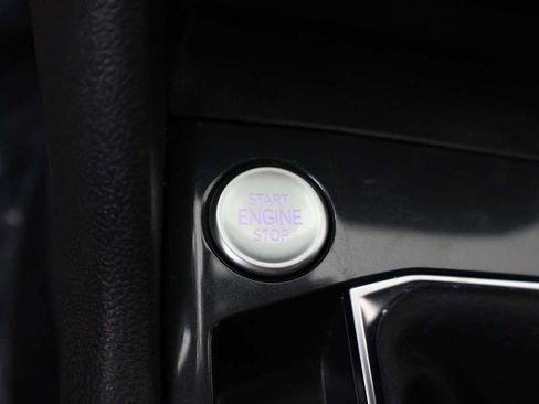 Used 2024 Volkswagen Tiguan S AWD/4WD image 38