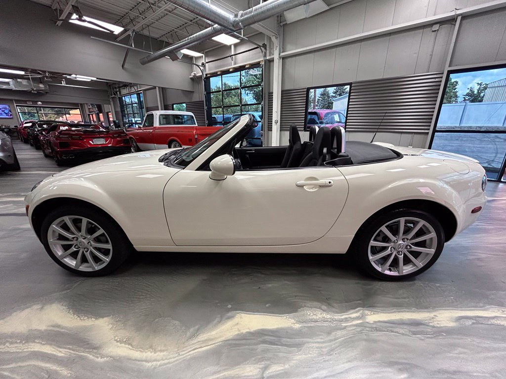 Used 2007 MAZDA MX-5 Miata Touring RWD image 29