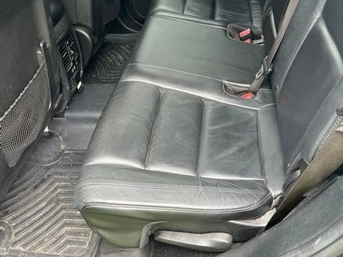 Used 2020 Jeep Grand Cherokee Limited AWD/4WD image 9