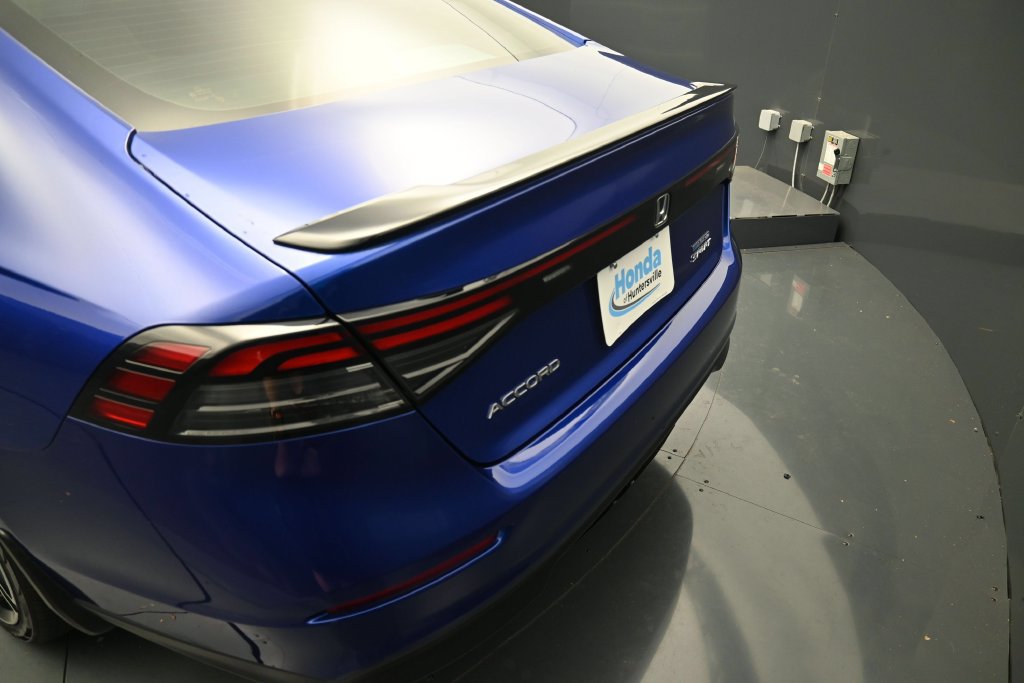 Used 2024 Honda Accord Sport image 14