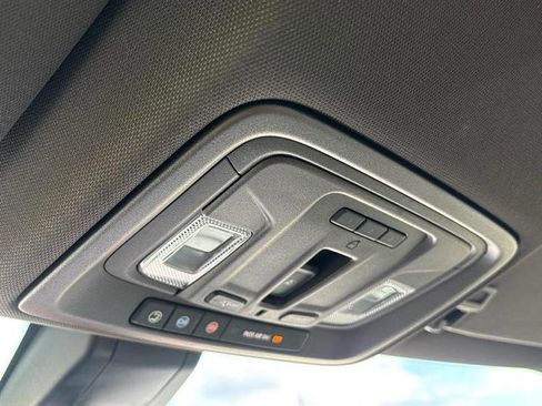 Used 2020 GMC Sierra 1500 SLT w/ SLT Premium Plus Package image 32