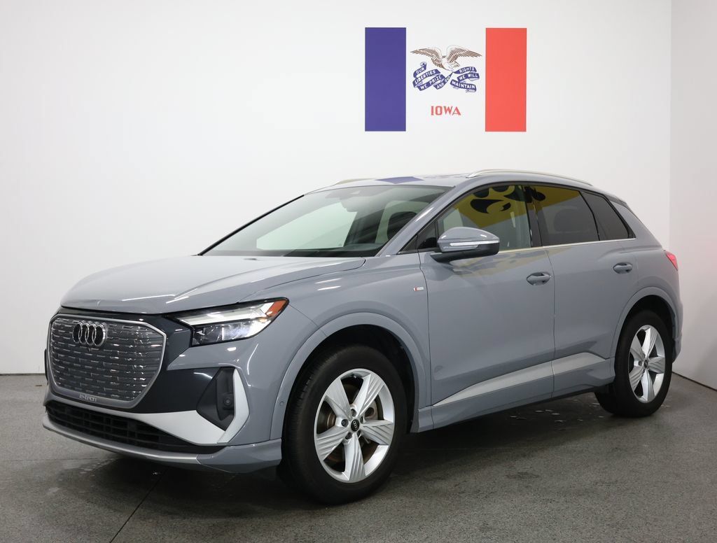 Used 2023 Audi Q4 e-tron Premium Plus w/ Premium Plus AWD/4WD image 8