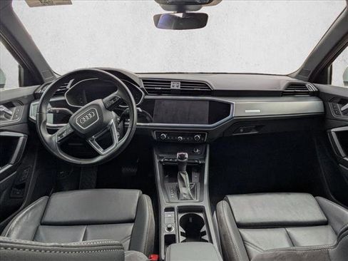Used 2022 Audi Q3 2.0T Premium Plus image 14