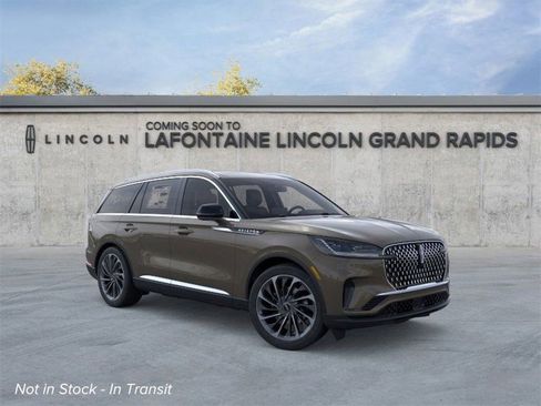 New 2026 Lincoln Aviator Reserve image 7
