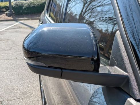 New 2026 Ford Explorer Platinum image 13