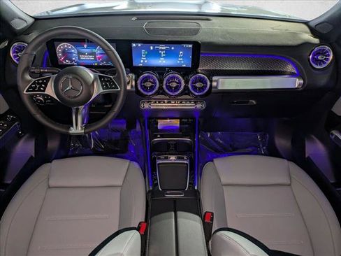New 2026 Mercedes-Benz GLB 250 image 14