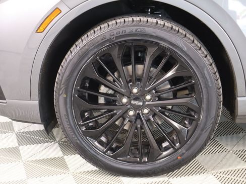 Used 2023 Lincoln Corsair Reserve w/ Jet Appearance Package FWD image 18
