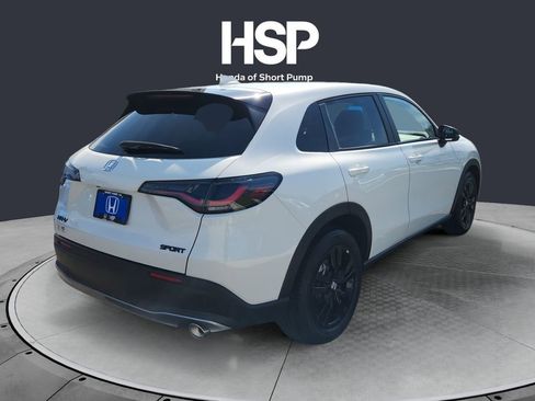 Used 2026 Honda HR-V Sport image 5
