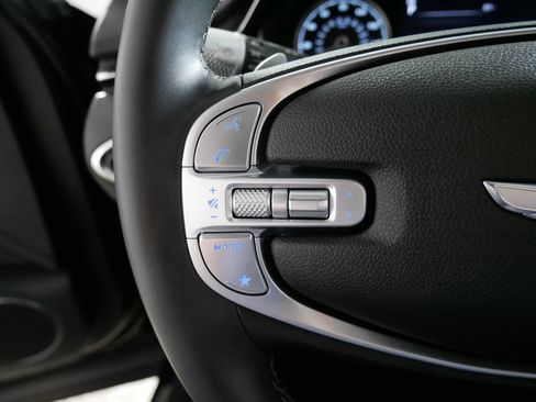 Certified 2025 Genesis GV70 2.5T image 27