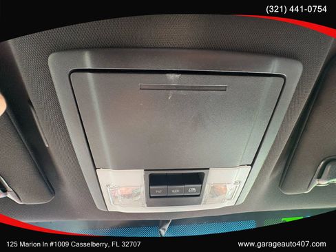 Used 2013 Ford F150 King Ranch w/ King Ranch Luxury Pkg image 21