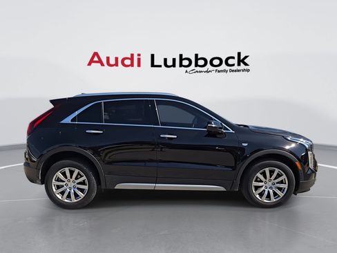 Used 2022 Cadillac XT4 Premium Luxury w/ Enhanced Visibility Package AWD/4WD image 9