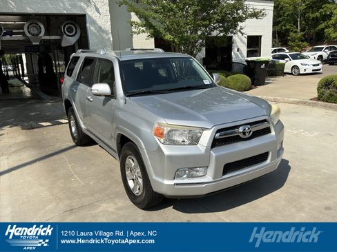 Used 2012 Toyota 4Runner SR5 RWD image 1