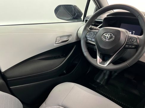 Used 2026 Toyota Corolla SE FWD image 11
