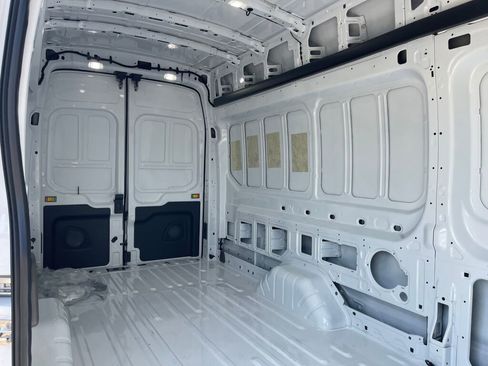 New 2025 Ford Transit 350 148 High Roof Extended image 15