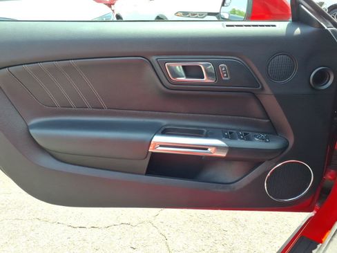 Used 2019 Ford Mustang Premium RWD image 27