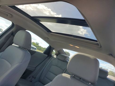 Used 2019 Chevrolet Malibu Premier w/ Sun and Wheel Package image 30