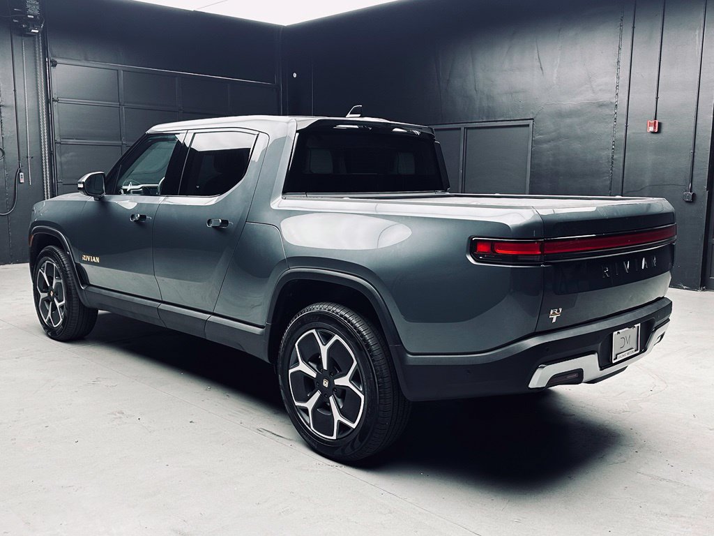 Used 2022 Rivian R1T Adventure AWD/4WD image 5