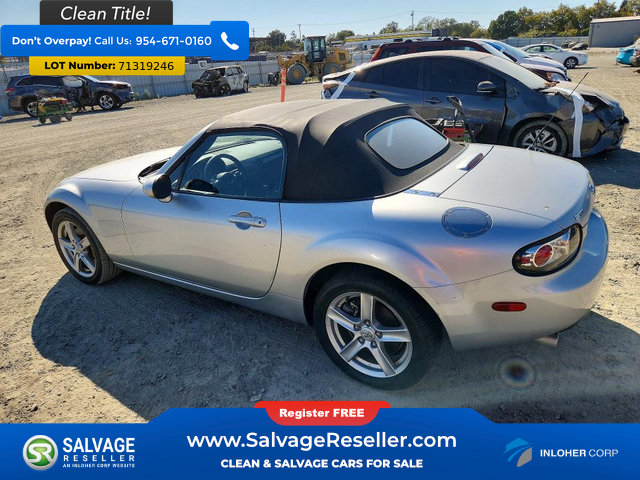 Used 2007 MAZDA MX-5 Miata Sport RWD image 3