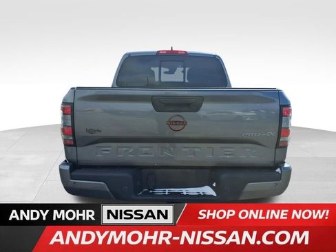 Used 2022 Nissan Frontier PRO-4X image 7
