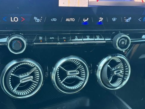 Certified 2024 Chevrolet Blazer EV LT AWD/4WD image 20