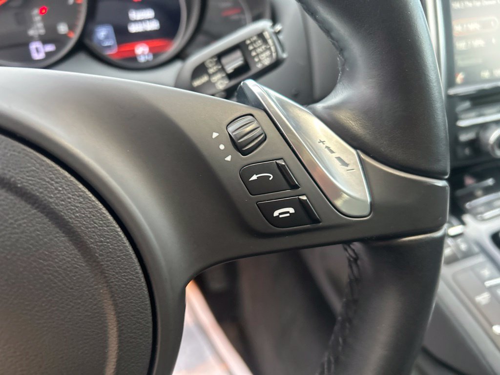 Used 2013 Porsche Cayenne AWD/4WD image 27