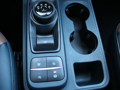 Used 2022 Ford Maverick Lariat w/ Lariat Luxury Package FWD image 23