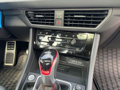 New 2026 Volkswagen Jetta GLI Autobahn FWD image 7